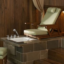 soak your tootsies around strangers? how plebian. do it in the privacy of your own home instead with this luxurious personal pedicure spa from kohler.