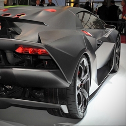 Lamborghini 'Sesto Elemento' concept car photo-gallery.