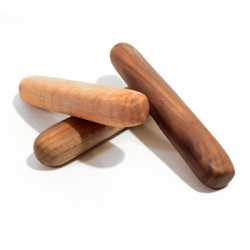 I love the simplicity of these wood baby rattles - i wonder if grooves would help for grip - filled with lentils or beans and finished with natural bees wax - in walnut, myrtlewood or curly maple. by earnest effort