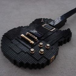 from web zen - A lego guitar... but it actually works!