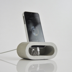 Speaker Dock is a minimalist design created by South Korea-based designer HOBBY:DESIGN. 