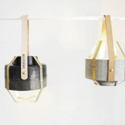 Wander Lamp is a minimalist design created by England-based designer Katharina Eisenkoeck. 