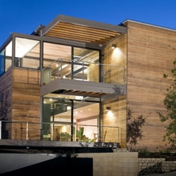 Sustainable prefab houses by "Living homes, inc".