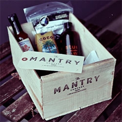 Man + Pantry = MANTRY. A monthly service that sense a "curated selection of full-sized items from around the world to fit a modern man's lifestyle."