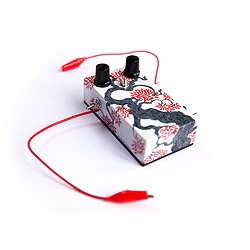 To celebrate the 10th anniversary of Supersonic Festival, MortonUnderwood built ten hand-painted Noise Box Synths. They look beautiful but sound ugly!