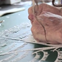 Rob Ryan makes beautiful paper sculptures in the latest ad from Victorinox.