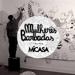 5 days to remove all the empty spaces in a room. That's what Mulheres Barbadas are aiming for during their partnership with Micasa, along with other furniture and even a car. On their website you can view the action live.
