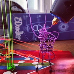 Hands on with the 3Doodler - a handheld 3D printer.