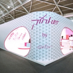 Designboom has a good look at Karim Rashid's new Pinker brand ~ love the gift bag shot and the mini-me he has even... 
