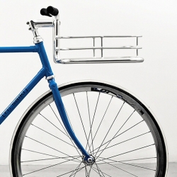 The Bike Porter – an integrated handlebar and an Old-school basket by x818 for Copenhagen Parts.