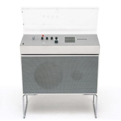 ReBraun MP3 Player and Server by Bootleg Objects is an MP3 jukebox based on the Braun “Audio 1 Kompaktanlage” designed by Dieter Rams in 1962.