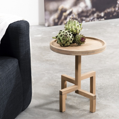 Gerard De Hoop ROOTS is a special oak side table. He firmly stands on its stylized roots waiting for you.