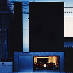 Contemporary minimal Japanese design at it’s best.  The S House design by Katsuyuki Fujimoto Architect & Associates Office. 