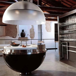 Sheer is an amazing kitchen which can be closed to appear like a sphere.
Designed and produced in Italy.