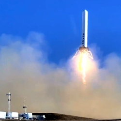  SpaceX's Grasshopper reusable rocket has been testing its take-off, hover, and landing capabilities in Texas. 