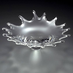 Splish glass centerpiece by Jeff Zimmerman for Steuben Glass