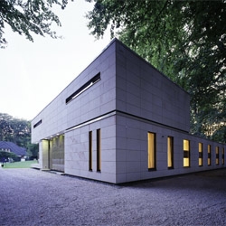 Splendid Architecture's House in the Park in Hamburg.