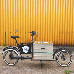 Porterlight Bicycles x East London Liquor Company. Custom delivery cargo bike for delivering craft spirits direct from distillery to local shops and bars in London's East End.
