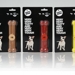 Tasty Bone! Objective Studio adds a modern twist on traditional dog biscuit packaging and uses tongue-in-cheek copy writing creating a charming and simple design.