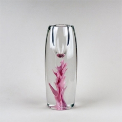 Beautiful vases by glass artist Thaddeus Wolfe from his latest series, Inclusions.