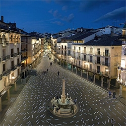 Spanish architects b720 recently renovated the Plaza del Torico, with over 1.230 led lamps embedded in the ground that have the ability to change color using a video program, which can generate different  light. textures and rhythms.