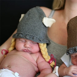 This is an example of something that is NOT quite NotCouture material (but totally org-able)... swiss miss is right, these viking baby beanies are hilarious - although the horns could be improved upon.