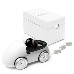 Playsam has a wedding car in gift box ~ adorable and perhaps a new go to for wedding gifts? This was an A homage for Crown Princess Victoria & Daniel's marriage. 