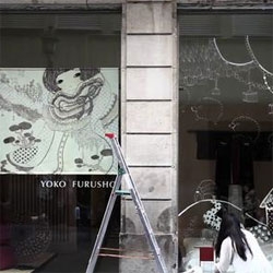 New York Illustrator Yoko Furusho live in Barcelona at the store Ikiru.