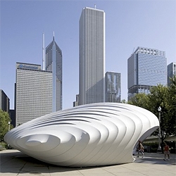 Zaha Hadid´s pavilion for the Burnham Centennial recently opened at the Millennium Park in Chicago, featuring video installations about the future of the city.